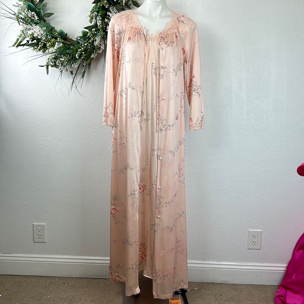 Vintage Jcpenney Nightgown And Robe Set Gem